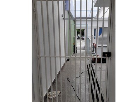 Portão para Corredor